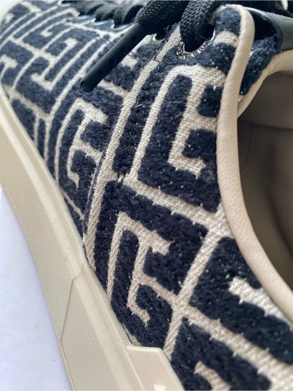 Balmain B-Court Monogram Jacquard Low-Top Sneakers in Black & Cream / Ivory 39 - Picture 11 of 14